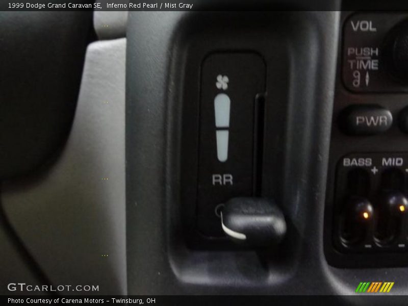 Inferno Red Pearl / Mist Gray 1999 Dodge Grand Caravan SE