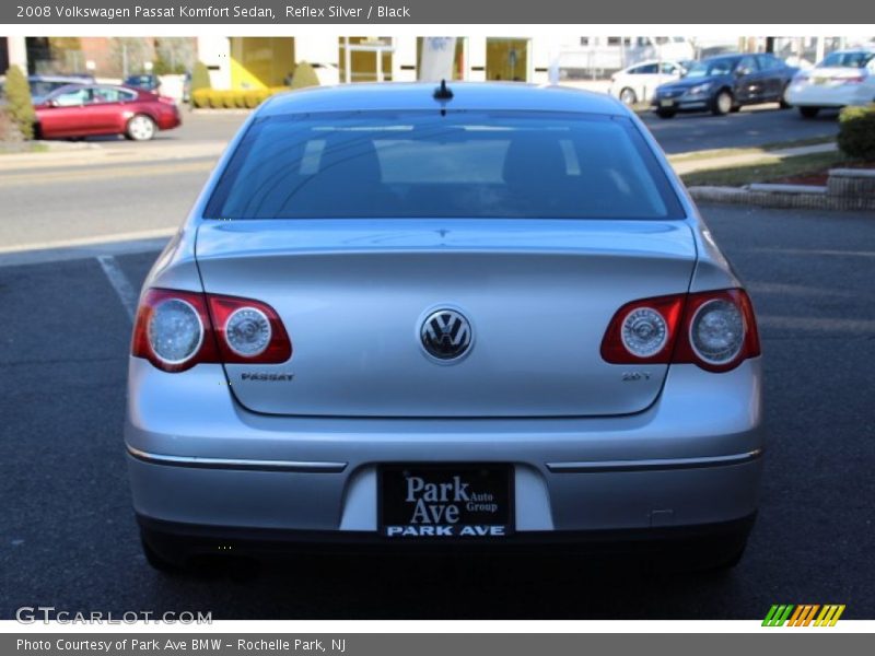 Reflex Silver / Black 2008 Volkswagen Passat Komfort Sedan