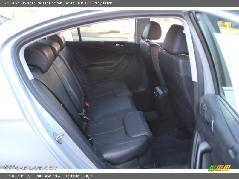 Reflex Silver / Black 2008 Volkswagen Passat Komfort Sedan