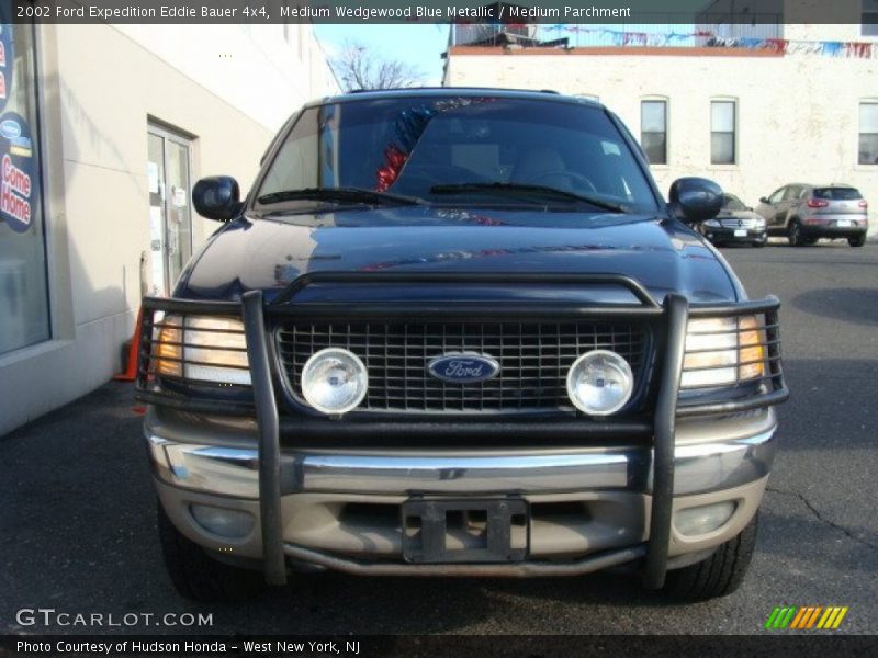 Medium Wedgewood Blue Metallic / Medium Parchment 2002 Ford Expedition Eddie Bauer 4x4