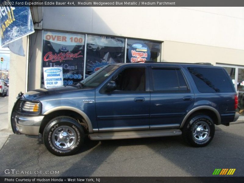 Medium Wedgewood Blue Metallic / Medium Parchment 2002 Ford Expedition Eddie Bauer 4x4