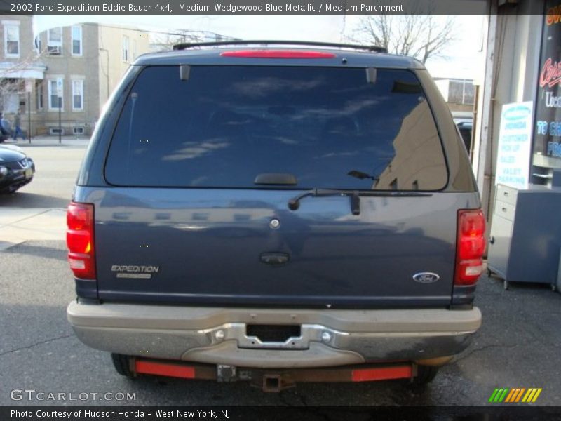 Medium Wedgewood Blue Metallic / Medium Parchment 2002 Ford Expedition Eddie Bauer 4x4