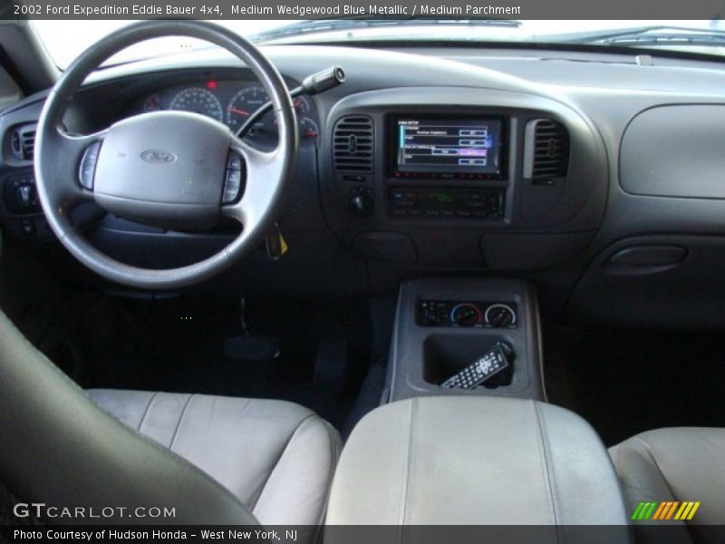 Medium Wedgewood Blue Metallic / Medium Parchment 2002 Ford Expedition Eddie Bauer 4x4
