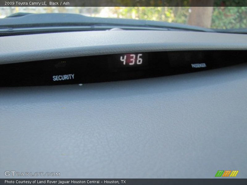 Black / Ash 2009 Toyota Camry LE