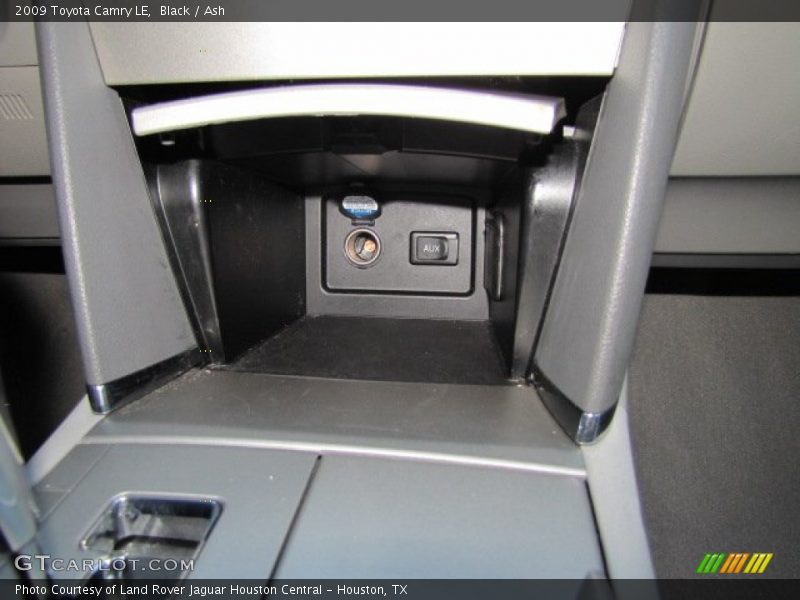Black / Ash 2009 Toyota Camry LE