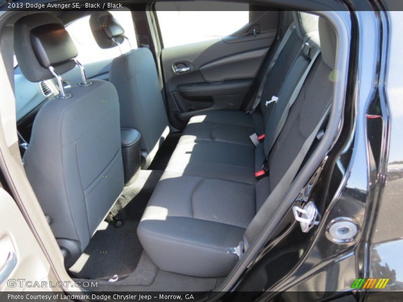 Black / Black 2013 Dodge Avenger SE