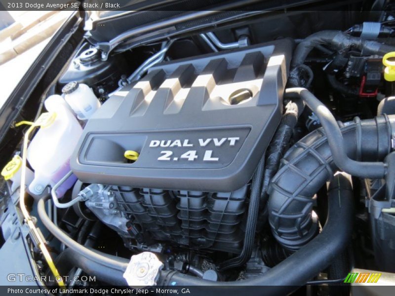 Black / Black 2013 Dodge Avenger SE