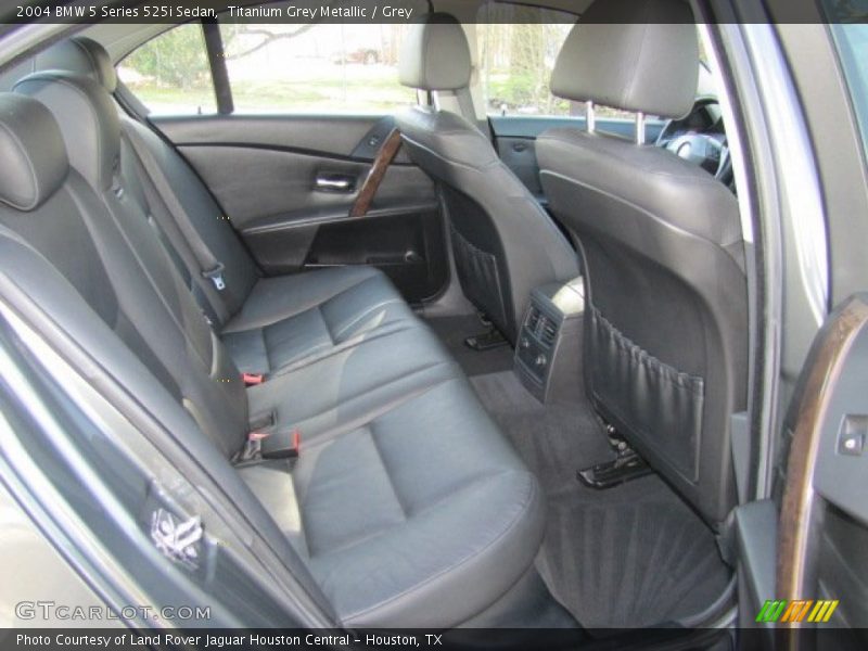 Titanium Grey Metallic / Grey 2004 BMW 5 Series 525i Sedan