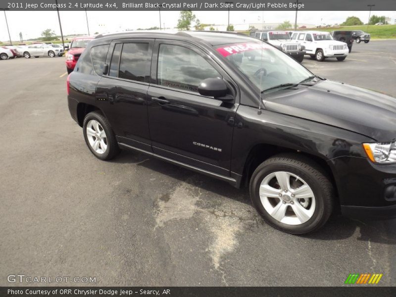Brilliant Black Crystal Pearl / Dark Slate Gray/Light Pebble Beige 2011 Jeep Compass 2.4 Latitude 4x4