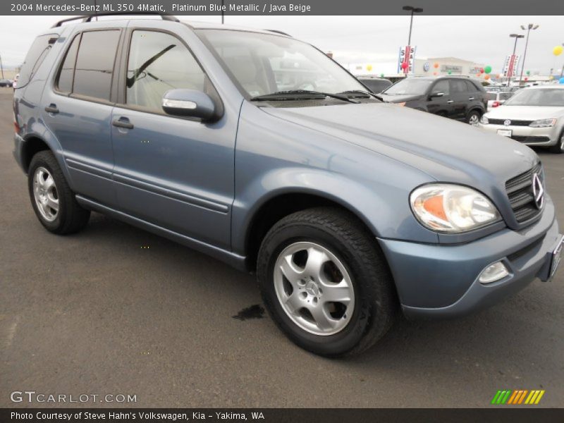Front 3/4 View of 2004 ML 350 4Matic