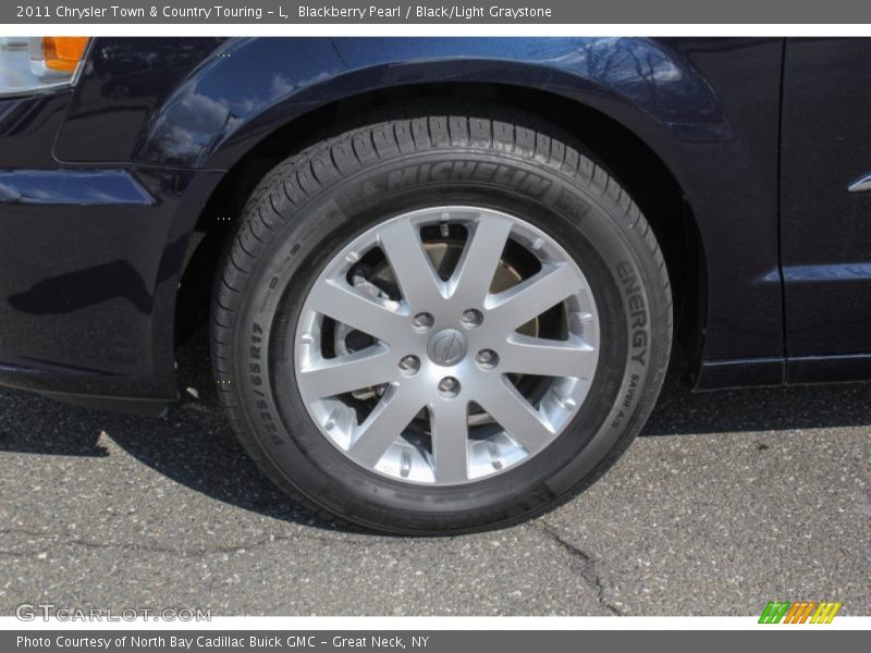 Blackberry Pearl / Black/Light Graystone 2011 Chrysler Town & Country Touring - L