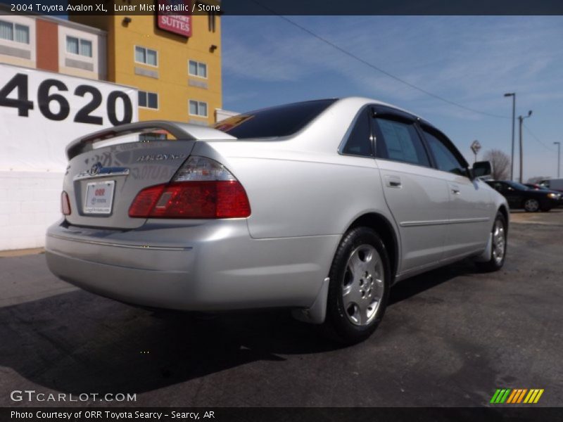 Lunar Mist Metallic / Stone 2004 Toyota Avalon XL