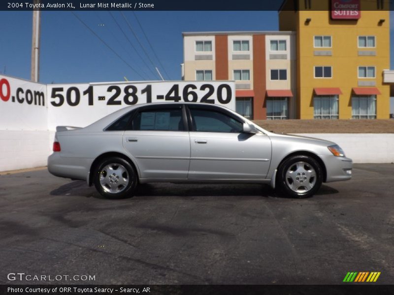 Lunar Mist Metallic / Stone 2004 Toyota Avalon XL