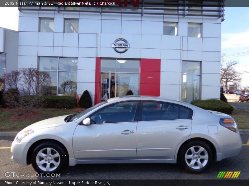 Radiant Silver Metallic / Charcoal 2009 Nissan Altima 2.5 SL