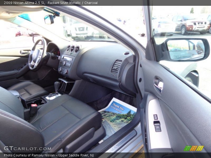 Radiant Silver Metallic / Charcoal 2009 Nissan Altima 2.5 SL