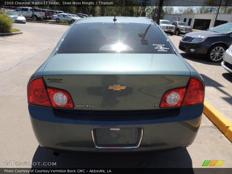Silver Moss Metallic / Titanium 2009 Chevrolet Malibu LT Sedan