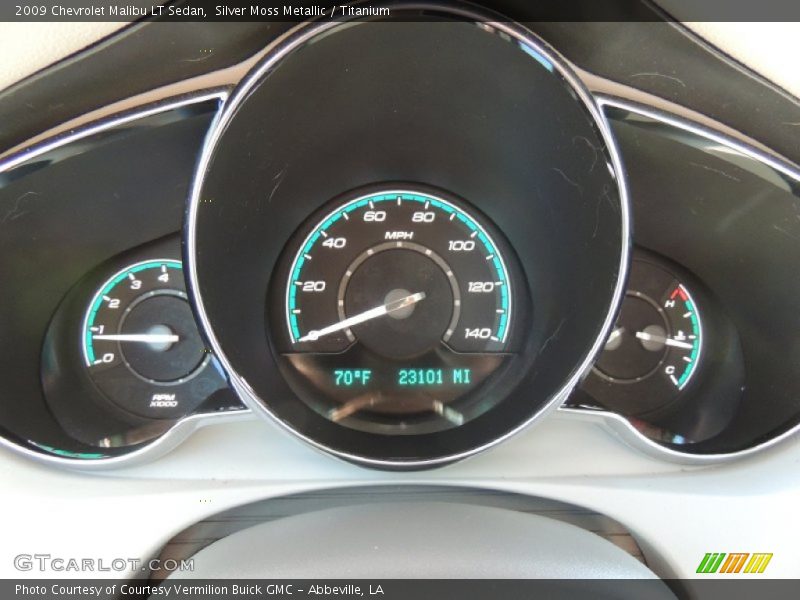  2009 Malibu LT Sedan LT Sedan Gauges