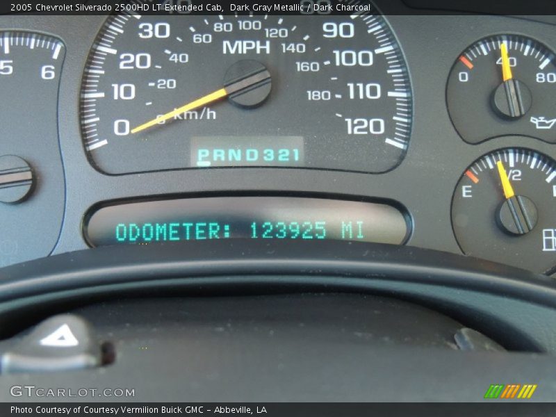 Dark Gray Metallic / Dark Charcoal 2005 Chevrolet Silverado 2500HD LT Extended Cab