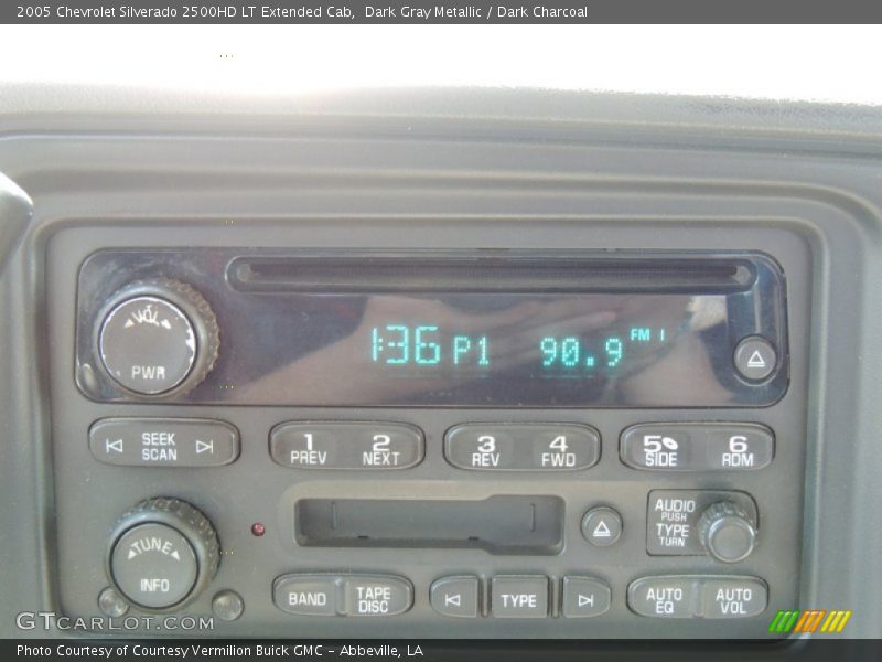 Dark Gray Metallic / Dark Charcoal 2005 Chevrolet Silverado 2500HD LT Extended Cab