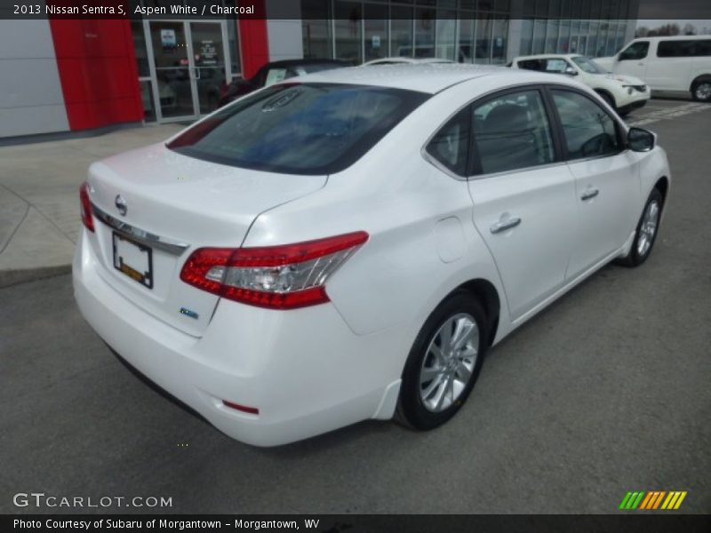 Aspen White / Charcoal 2013 Nissan Sentra S