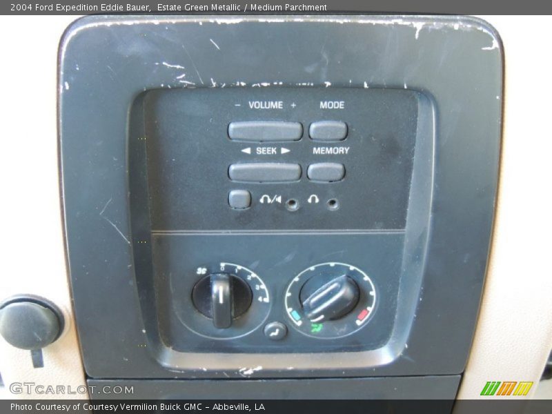 Estate Green Metallic / Medium Parchment 2004 Ford Expedition Eddie Bauer