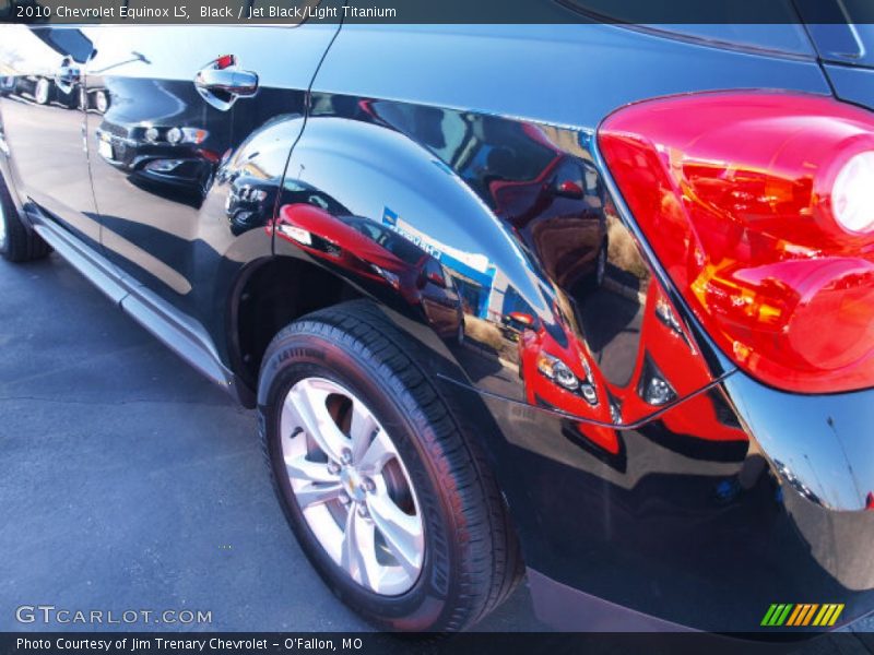 Black / Jet Black/Light Titanium 2010 Chevrolet Equinox LS