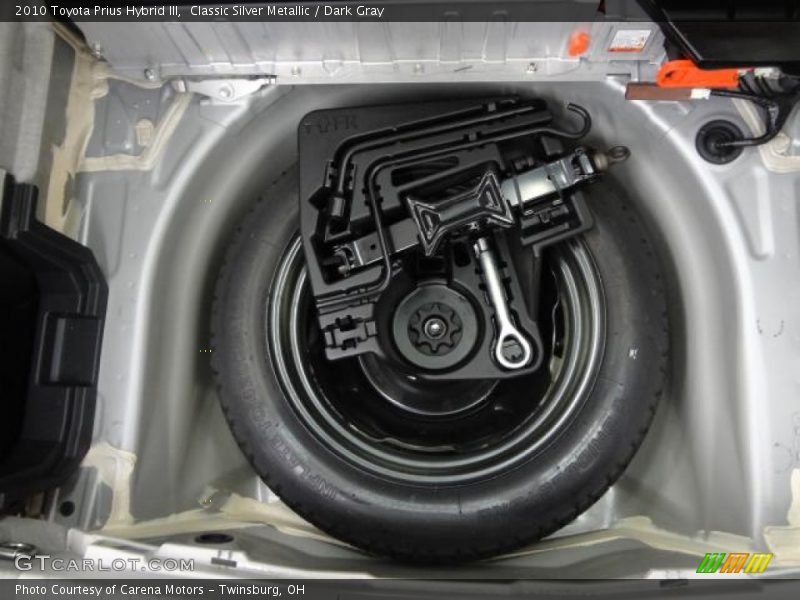 Classic Silver Metallic / Dark Gray 2010 Toyota Prius Hybrid III