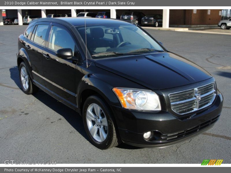 Brilliant Black Crystal Pearl / Dark Slate Gray 2010 Dodge Caliber Mainstreet