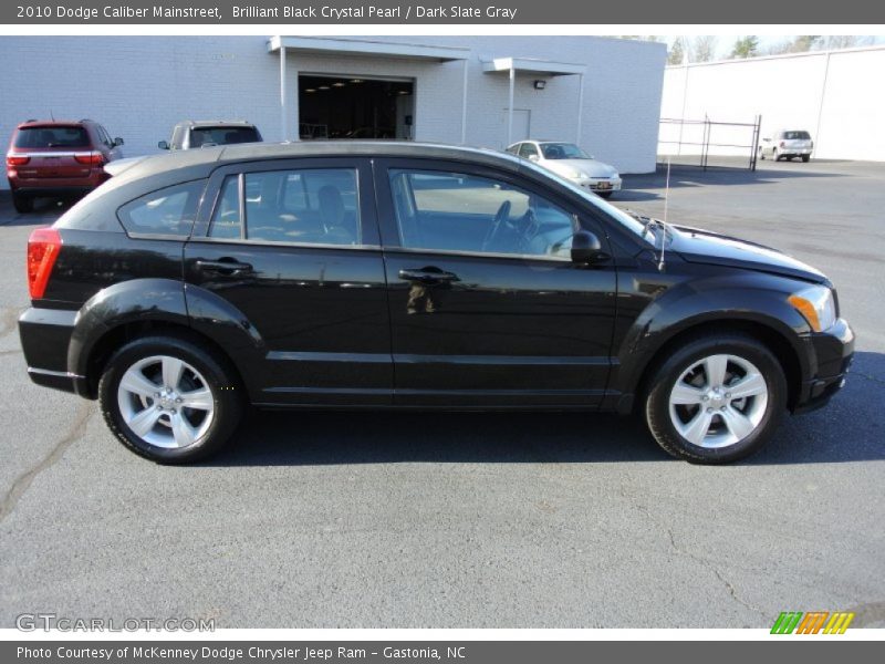 Brilliant Black Crystal Pearl / Dark Slate Gray 2010 Dodge Caliber Mainstreet