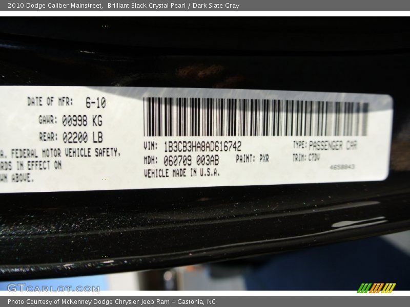 Brilliant Black Crystal Pearl / Dark Slate Gray 2010 Dodge Caliber Mainstreet
