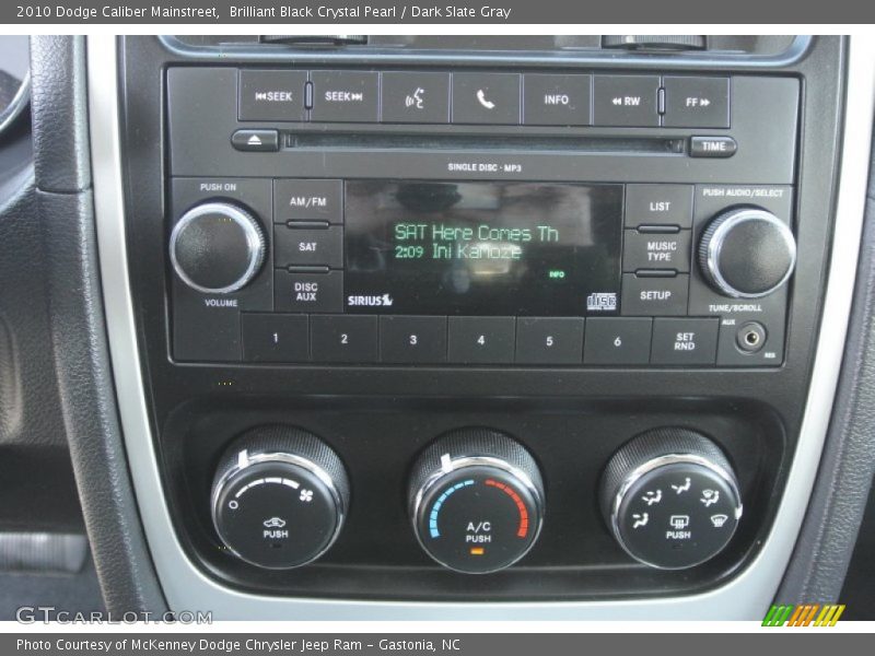 Brilliant Black Crystal Pearl / Dark Slate Gray 2010 Dodge Caliber Mainstreet