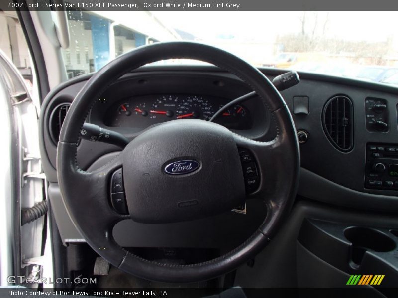  2007 E Series Van E150 XLT Passenger Steering Wheel