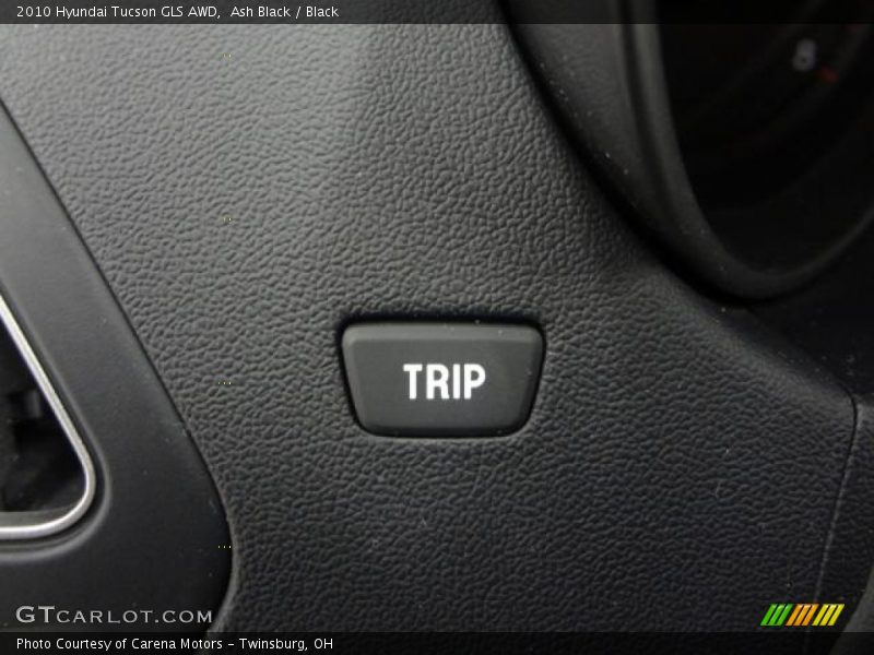 Ash Black / Black 2010 Hyundai Tucson GLS AWD