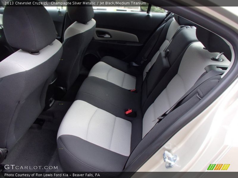 Champagne Silver Metallic / Jet Black/Medium Titanium 2013 Chevrolet Cruze LS