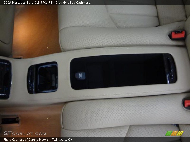 Flint Grey Metallic / Cashmere 2009 Mercedes-Benz CLS 550