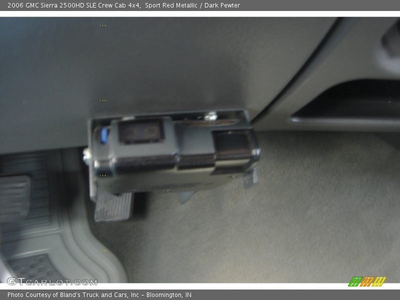 Sport Red Metallic / Dark Pewter 2006 GMC Sierra 2500HD SLE Crew Cab 4x4