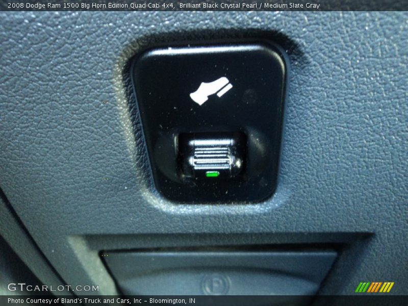 Brilliant Black Crystal Pearl / Medium Slate Gray 2008 Dodge Ram 1500 Big Horn Edition Quad Cab 4x4