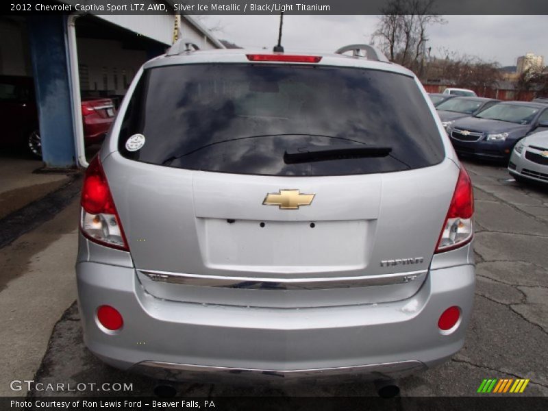 Silver Ice Metallic / Black/Light Titanium 2012 Chevrolet Captiva Sport LTZ AWD