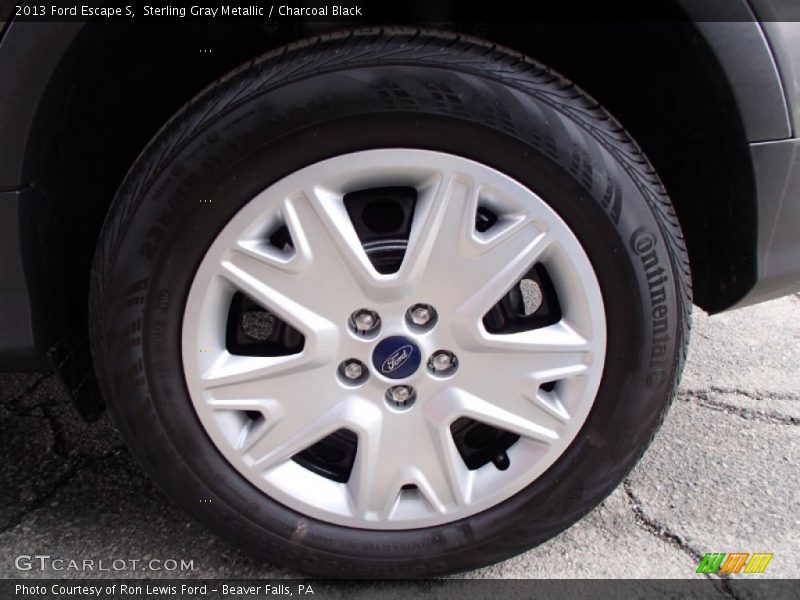 Sterling Gray Metallic / Charcoal Black 2013 Ford Escape S