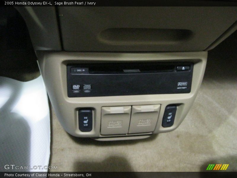 Sage Brush Pearl / Ivory 2005 Honda Odyssey EX-L