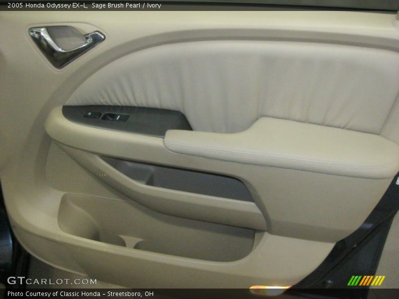 Sage Brush Pearl / Ivory 2005 Honda Odyssey EX-L