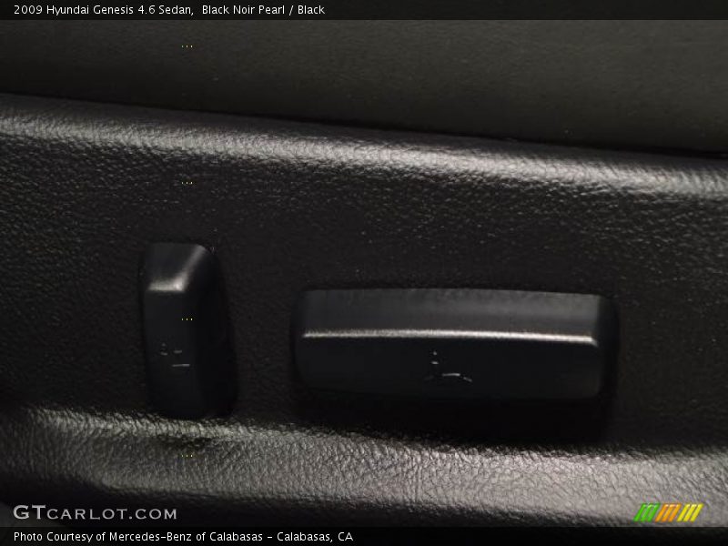 Black Noir Pearl / Black 2009 Hyundai Genesis 4.6 Sedan