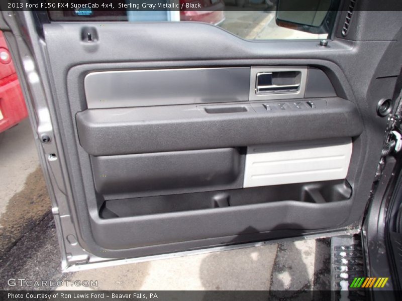 Door Panel of 2013 F150 FX4 SuperCab 4x4