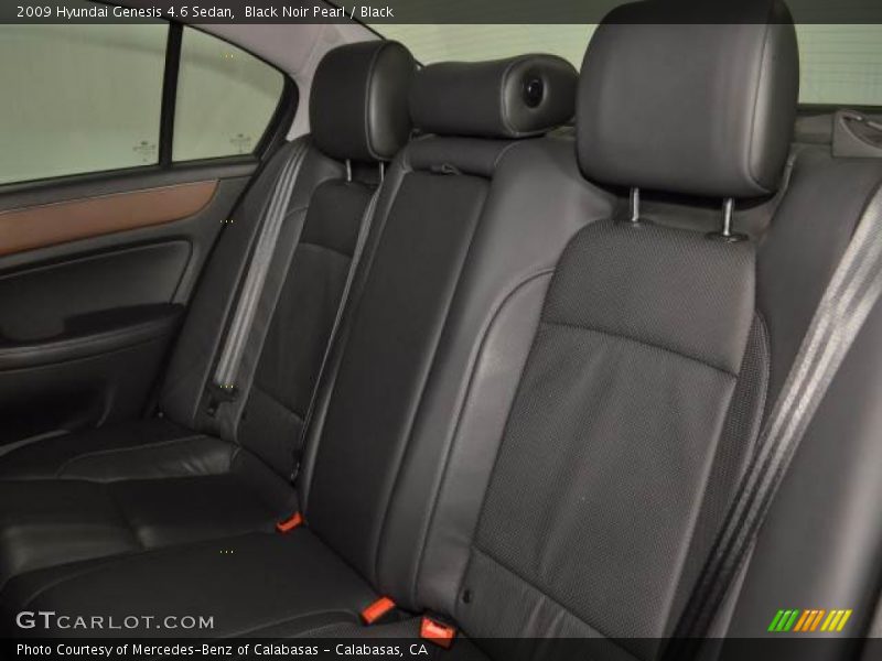 Black Noir Pearl / Black 2009 Hyundai Genesis 4.6 Sedan