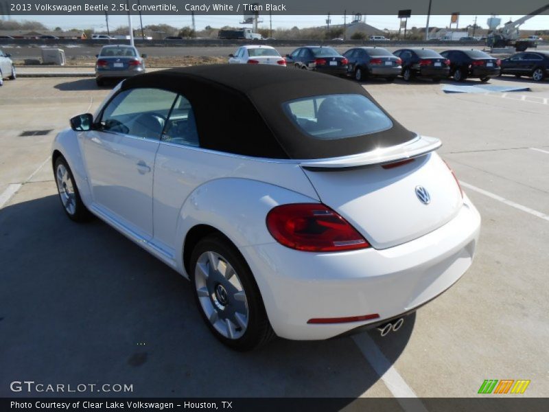 Candy White / Titan Black 2013 Volkswagen Beetle 2.5L Convertible