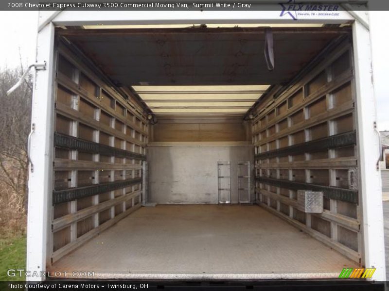  2008 Express Cutaway 3500 Commercial Moving Van Trunk