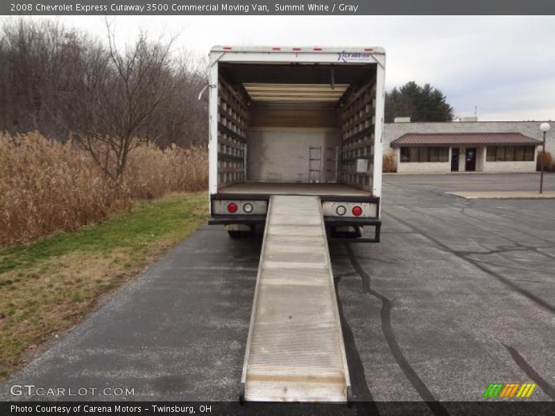 2008 Express Cutaway 3500 Commercial Moving Van Trunk