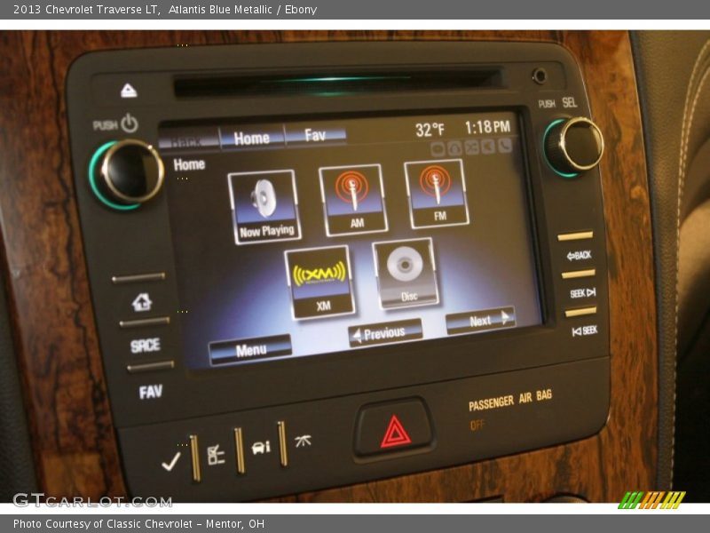 Atlantis Blue Metallic / Ebony 2013 Chevrolet Traverse LT