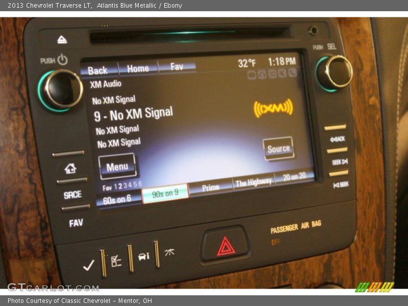 Atlantis Blue Metallic / Ebony 2013 Chevrolet Traverse LT