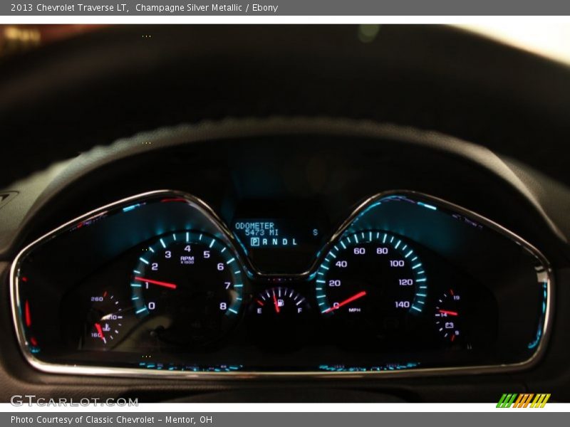 Champagne Silver Metallic / Ebony 2013 Chevrolet Traverse LT